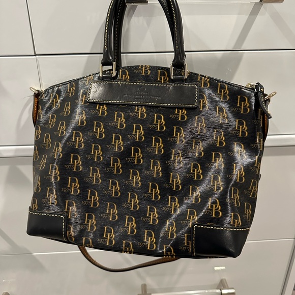 Dooney and Bourke satchel. - Picture 2 of 10